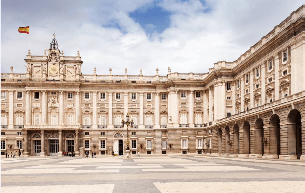 Nuevas medidas para viajar a España